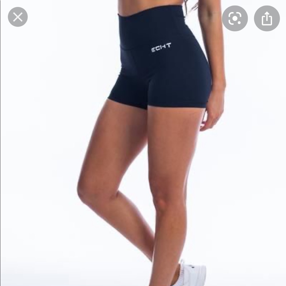 Echt sage booty shorts with back zipper